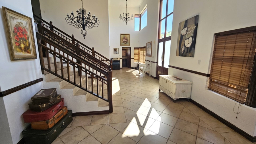 5 Bedroom Property for Sale in Birdwood Estate North West
